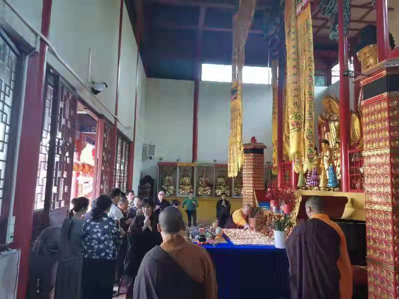 2816万彩网文殊菩萨圣诞祈福助考法会圆满